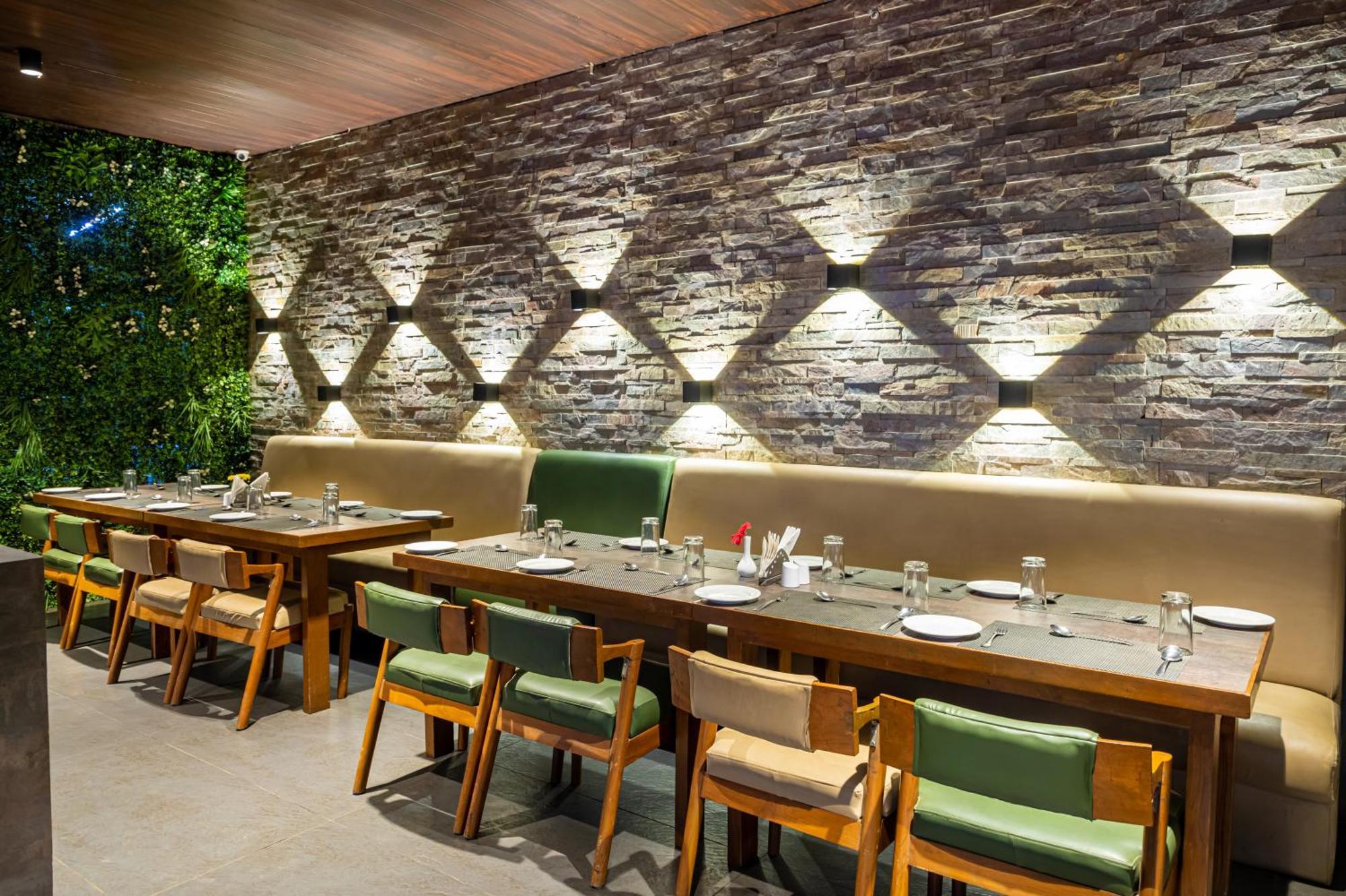 Hotel Rama Heritage Нашик Екстер'єр фото